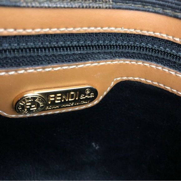 Vintage @ authentic Fendi Pequin  Clutch Handbag Late 80’s - Picture 8 of 16